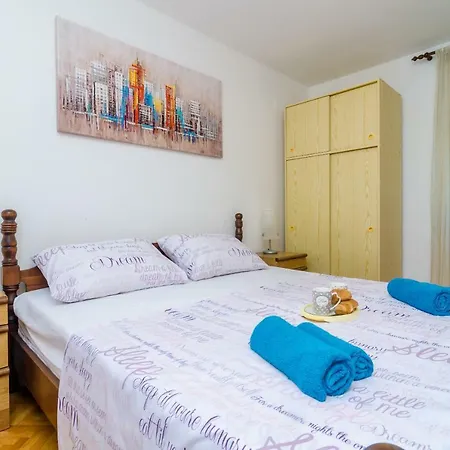 Sun City Apartment *